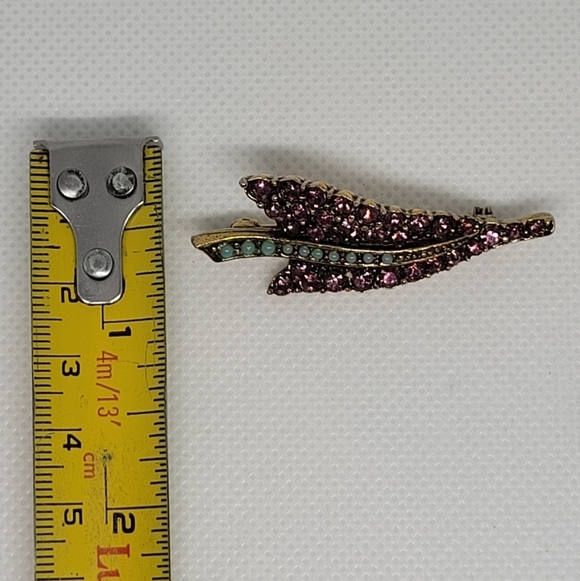 STUNNING Vintage Purple Rhinestone Turquoise Stone Gold Tone Leaf Brooch - Picture 13 of 15